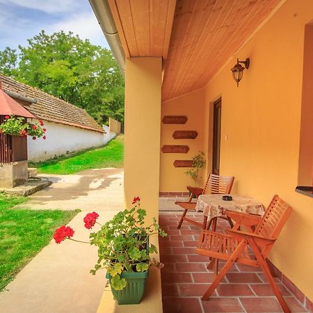 Fortuna Apartments Pacsér Kültér fotó