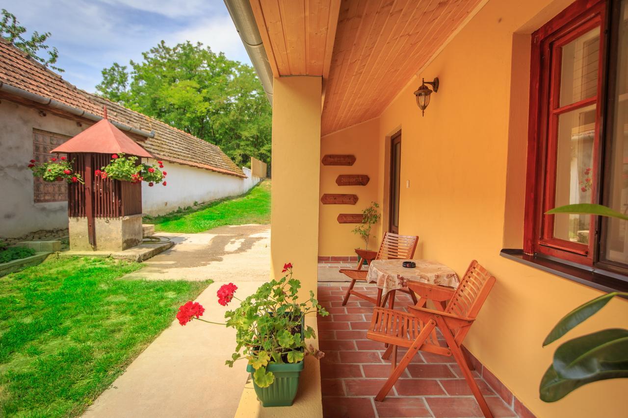 Fortuna Apartments Pacsér Kültér fotó